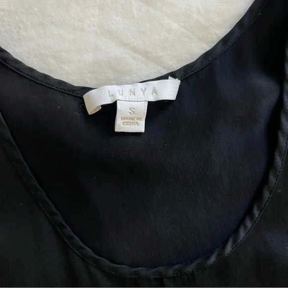 Lunya Washable Silk Sleep Set - Picture 5 of 8